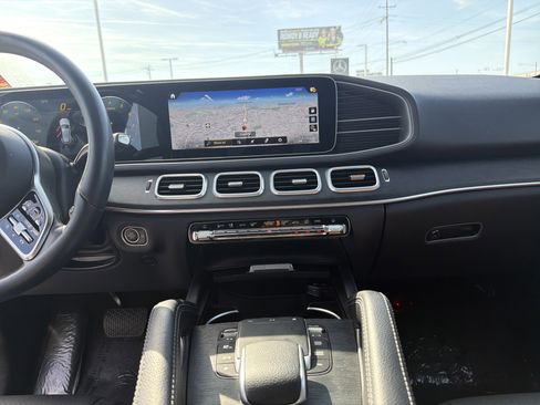 Used 2022 Mercedes-Benz GLE 350 w/ AMG Line Exterior image 30