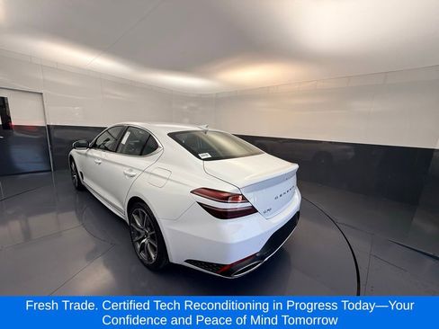 Used 2026 Genesis G70 2.5T image 3