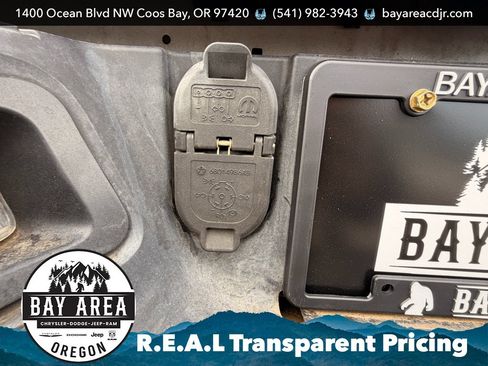 Used 2021 RAM 1500 Classic SLT AWD/4WD image 27