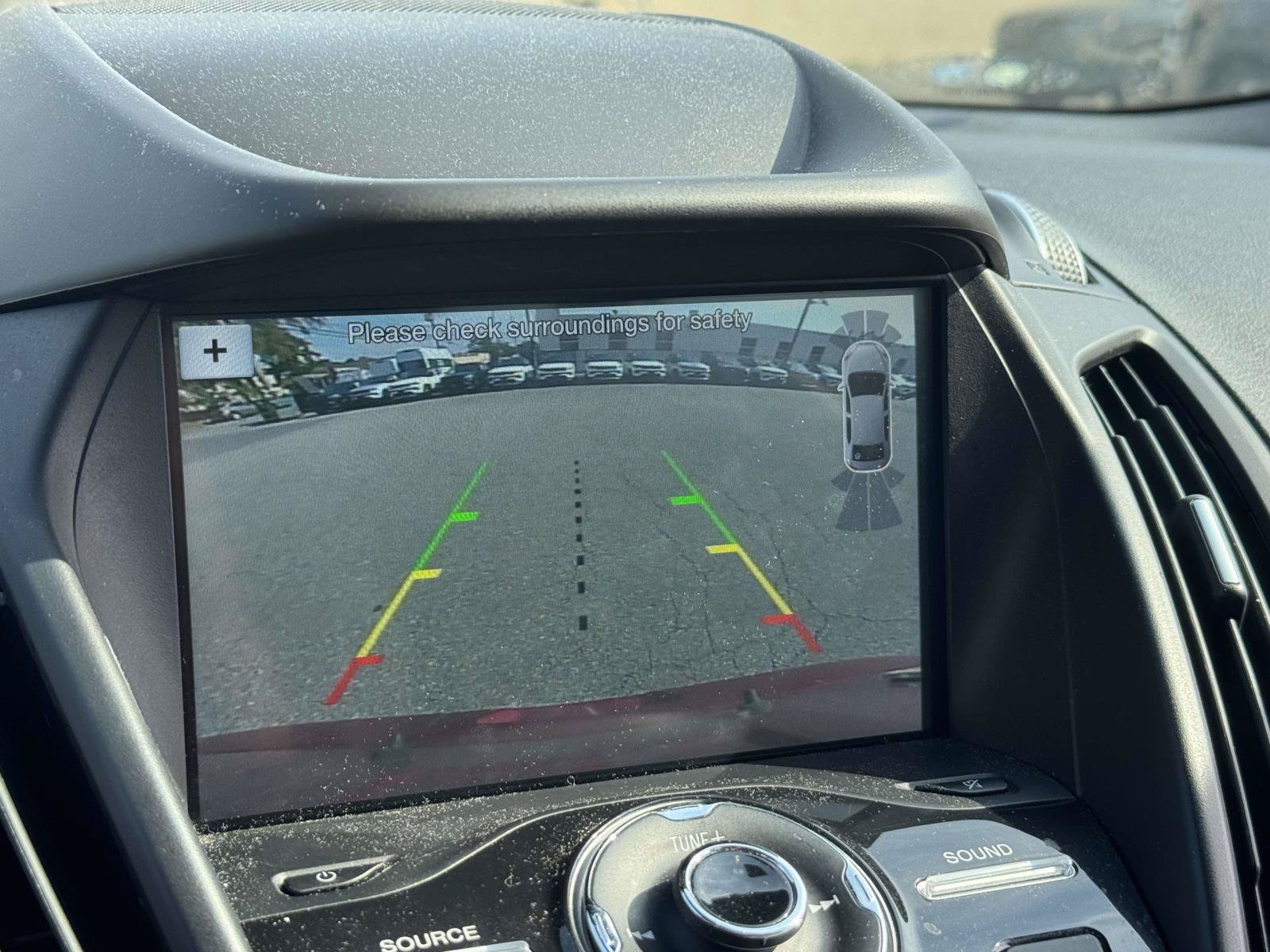Used 2019 Ford Escape Titanium AWD/4WD image 13