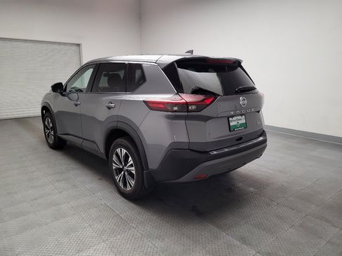 Used 2021 Nissan Rogue SV FWD image 5