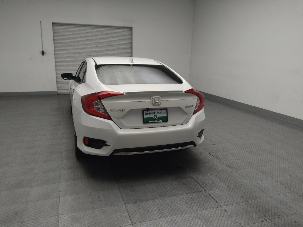 Used 2019 Honda Civic Touring image 6