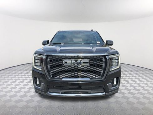 Used 2023 GMC Yukon XL Denali Ultimate image 2
