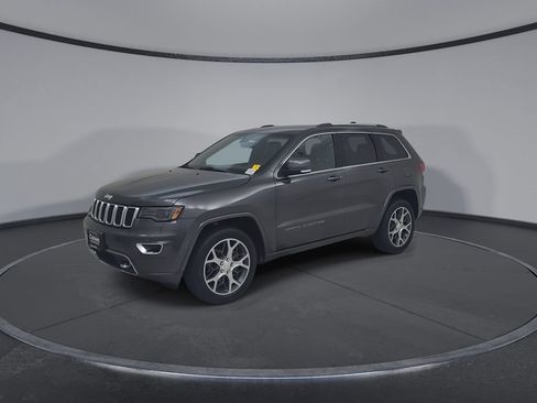 Certified 2018 Jeep Grand Cherokee Limited AWD/4WD image 8