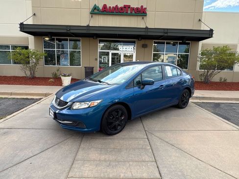 Used 2015 Honda Civic LX image 1