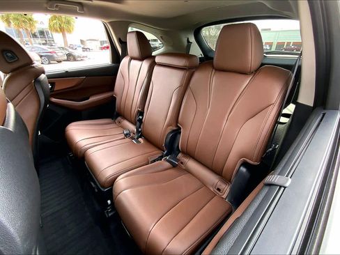 Certified 2025 Acura MDX SH-AWD w/ Technology Package image 19