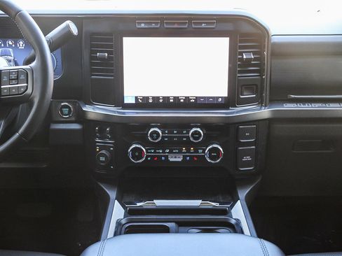 Used 2024 Ford F250 Lariat image 14