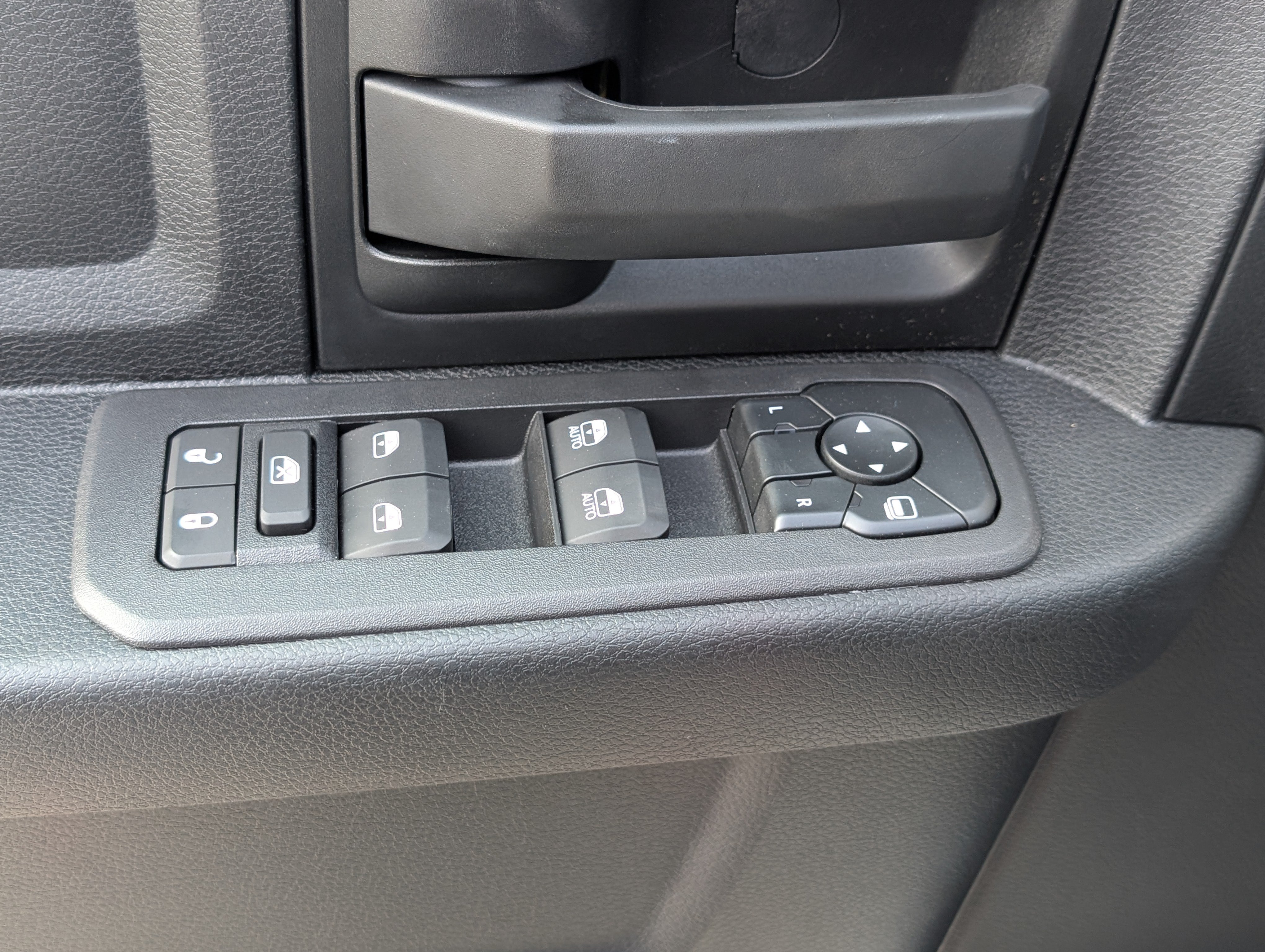 New 2027 RAM 2500 Tradesman AWD/4WD image 17