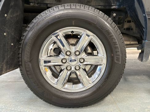 Used 2025 Ford F150 XLT w/ Equipment Group 301A Standard image 9