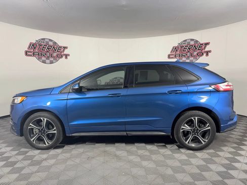 Used 2019 Ford Edge ST w/ Convenience Package AWD/4WD image 4