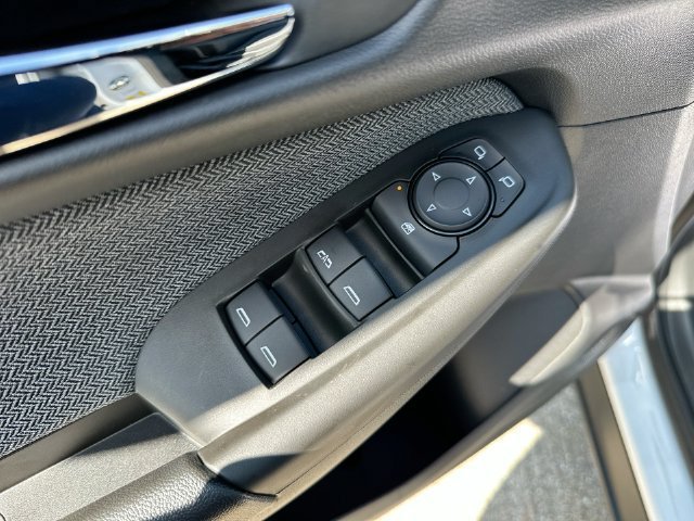 New 2026 Chevrolet TrailBlazer LT w/ Midnight Edition FWD image 25