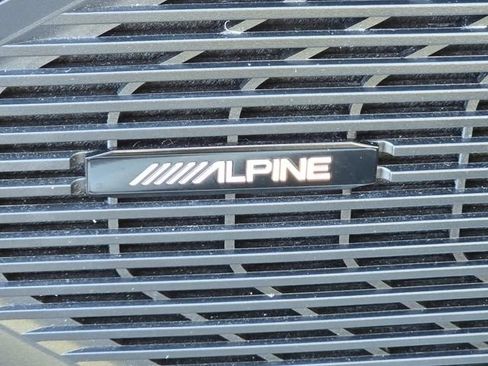 Used 2024 Jeep Wagoneer Series II AWD/4WD image 15