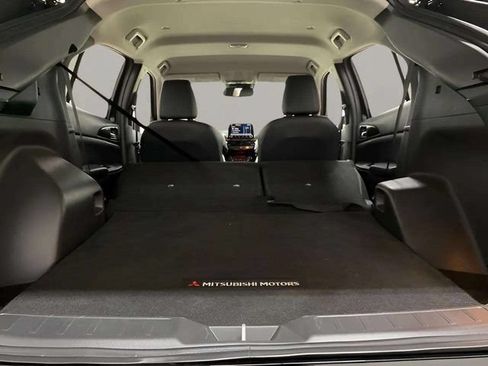 Used 2026 Mitsubishi Eclipse Cross AWD image 76