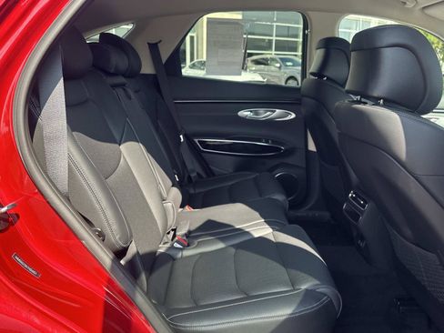 New 2026 Genesis GV70 2.5T AWD/4WD image 32