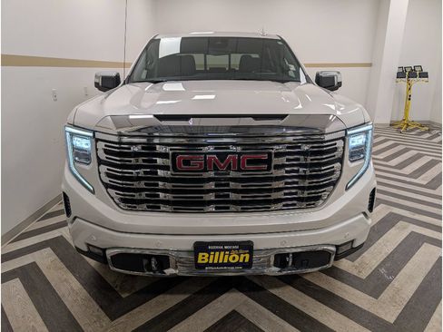 Used 2022 GMC Sierra 1500 Denali w/ Denali Reserve Package AWD/4WD image 31