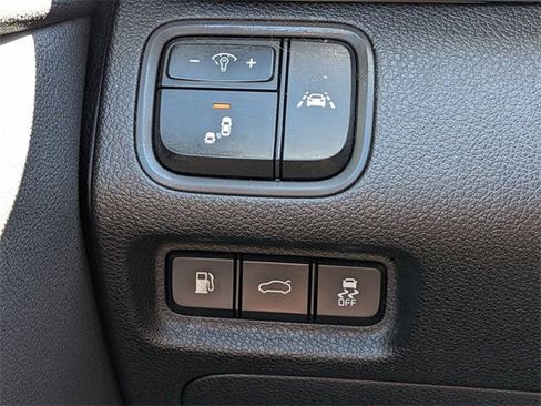 Used 2019 Kia Optima S w/ S Panoramic Sunroof Package image 19
