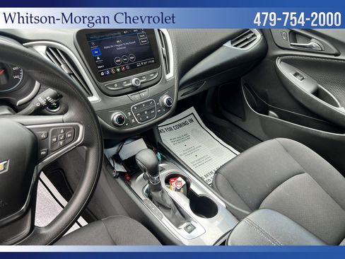 Used 2024 Chevrolet Malibu LT FWD image 24