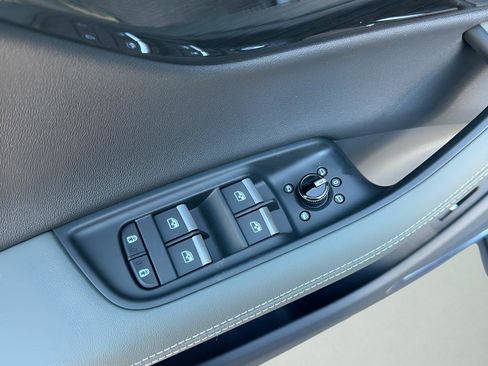 Used 2026 Audi Q7 3.0T Premium Plus image 12