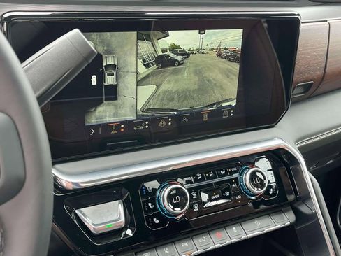 New 2026 GMC Sierra 2500 Denali Ultimate AWD/4WD image 28