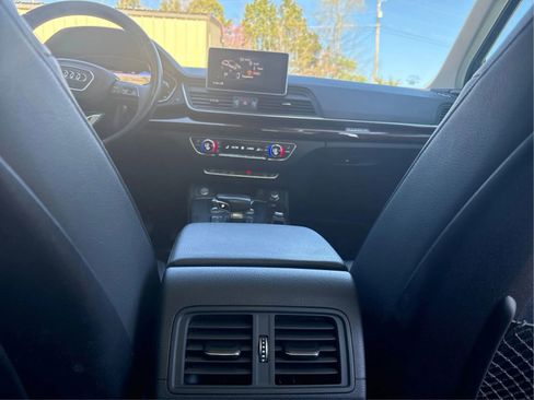 Used 2020 Audi Q5 2.0T Premium Plus w/ Premium Plus Package image 25