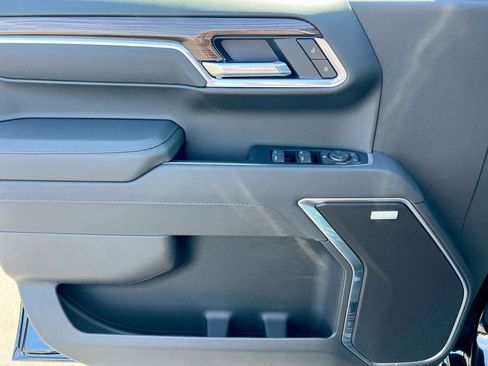 New 2026 Chevrolet Silverado 1500 RST w/ RST All Star Premium Package AWD/4WD image 19