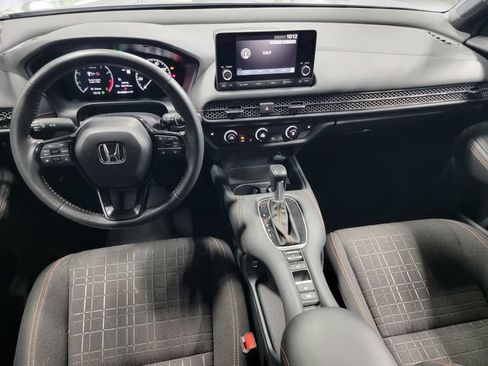 Certified 2024 Honda HR-V Sport image 28