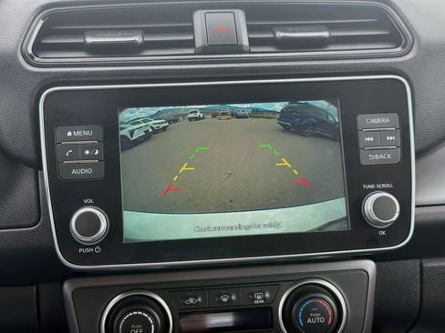 Used 2025 Nissan Leaf S FWD image 22