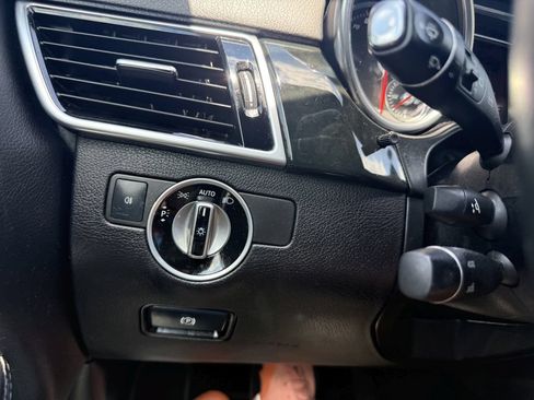 Used 2017 Mercedes-Benz GLE 350 image 36