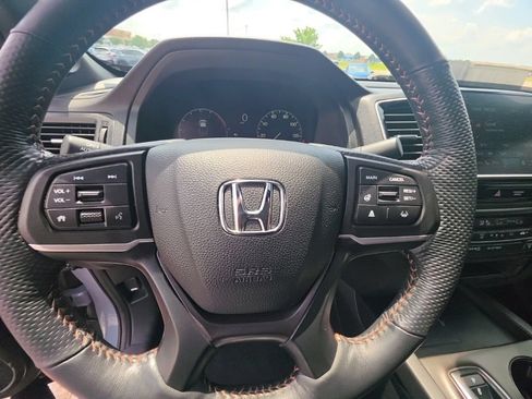 Certified 2025 Honda Ridgeline TrailSport image 18