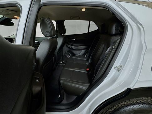 Used 2024 Buick Encore GX Sport Touring AWD/4WD image 20