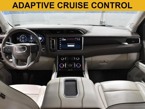 Used 2023 GMC Yukon XL Denali w/ Max Trailering Package image 2