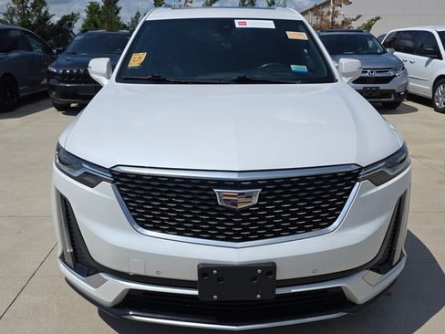 Used 2021 Cadillac XT6 Premium Luxury AWD/4WD image 8