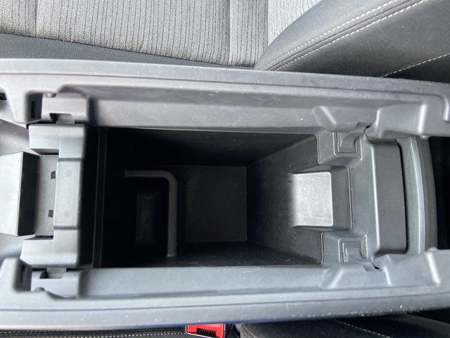 Used 2021 Nissan Rogue SV FWD image 41