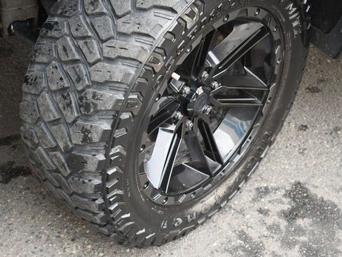 Used 2014 GMC Sierra 1500 SLT w/ All-Terrain Package image 11