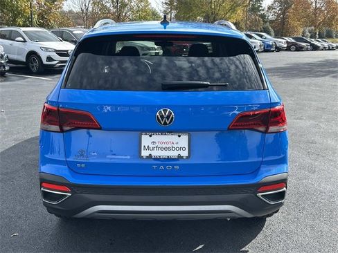 Used 2023 Volkswagen Taos SE image 5