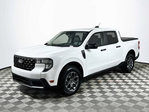 Used 2025 Ford Maverick XLT w/ XLT Luxury Package AWD/4WD image 3