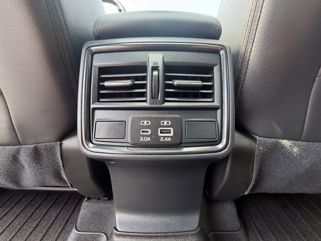Used 2025 Subaru Forester Limited AWD/4WD image 8