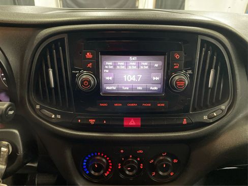 Used 2021 RAM ProMaster City Tradesman w/ Window Group 09 image 17