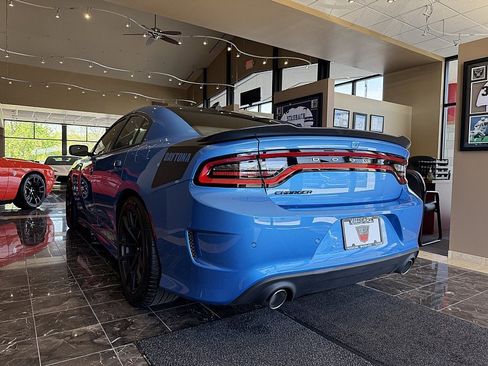 Used 2023 Dodge Charger Scat Pack w/ Daytona Edition Group RWD image 3