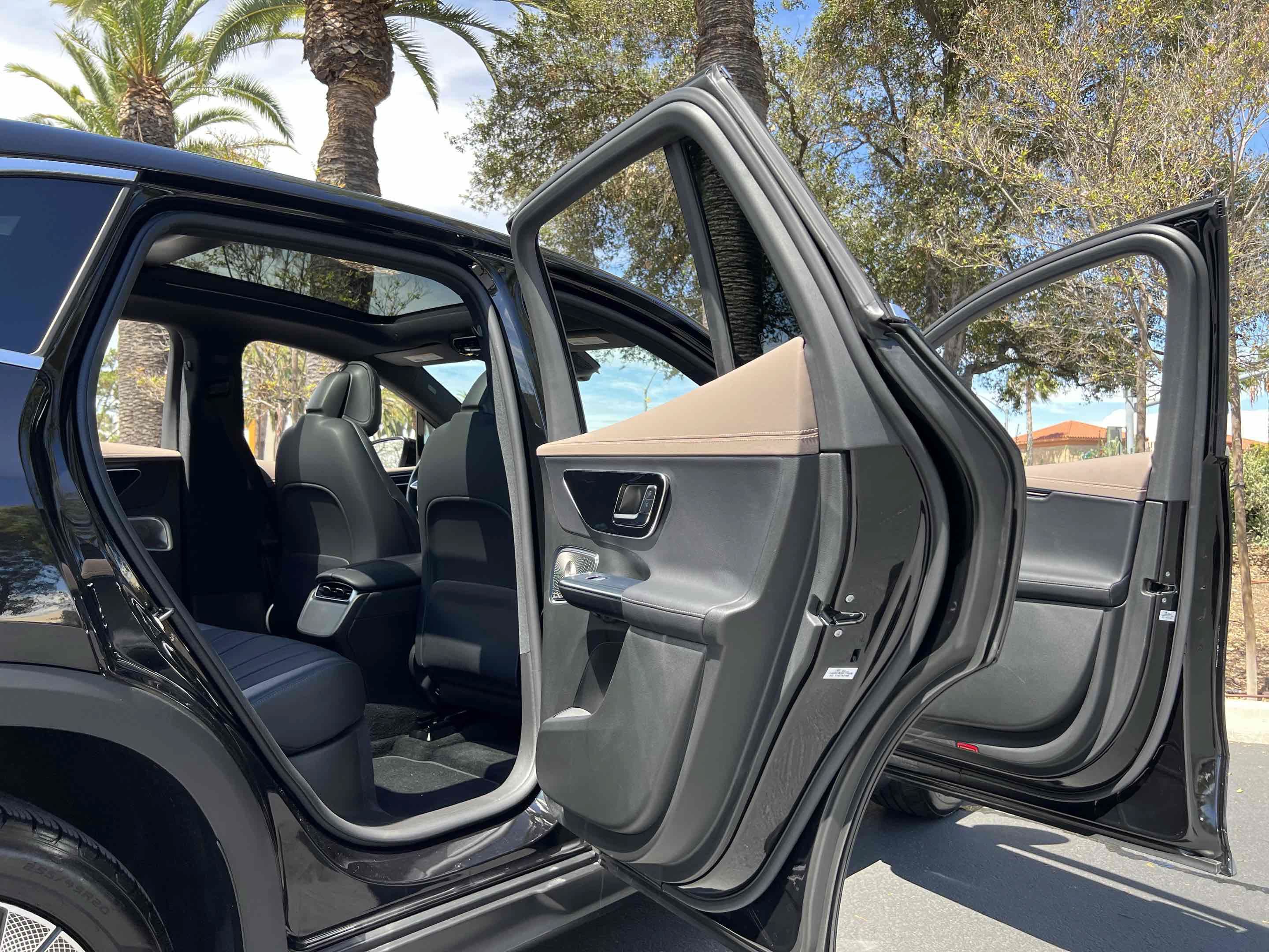 Used 2023 Mercedes-Benz EQE 350+ SUV image 60