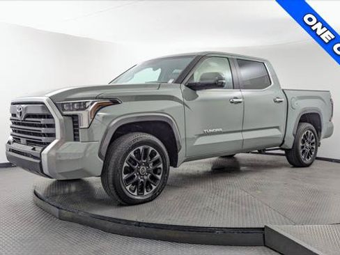 Used 2024 Toyota Tundra Limited AWD/4WD image 2