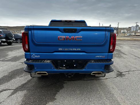 Used 2023 GMC Sierra 1500 AT4 w/ Technology Package image 18
