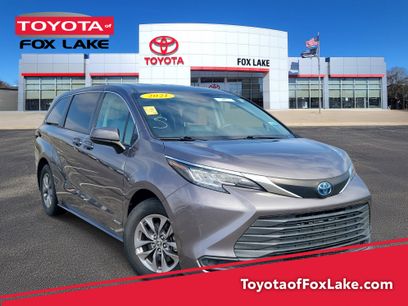 Used 2021 Toyota Sienna LE