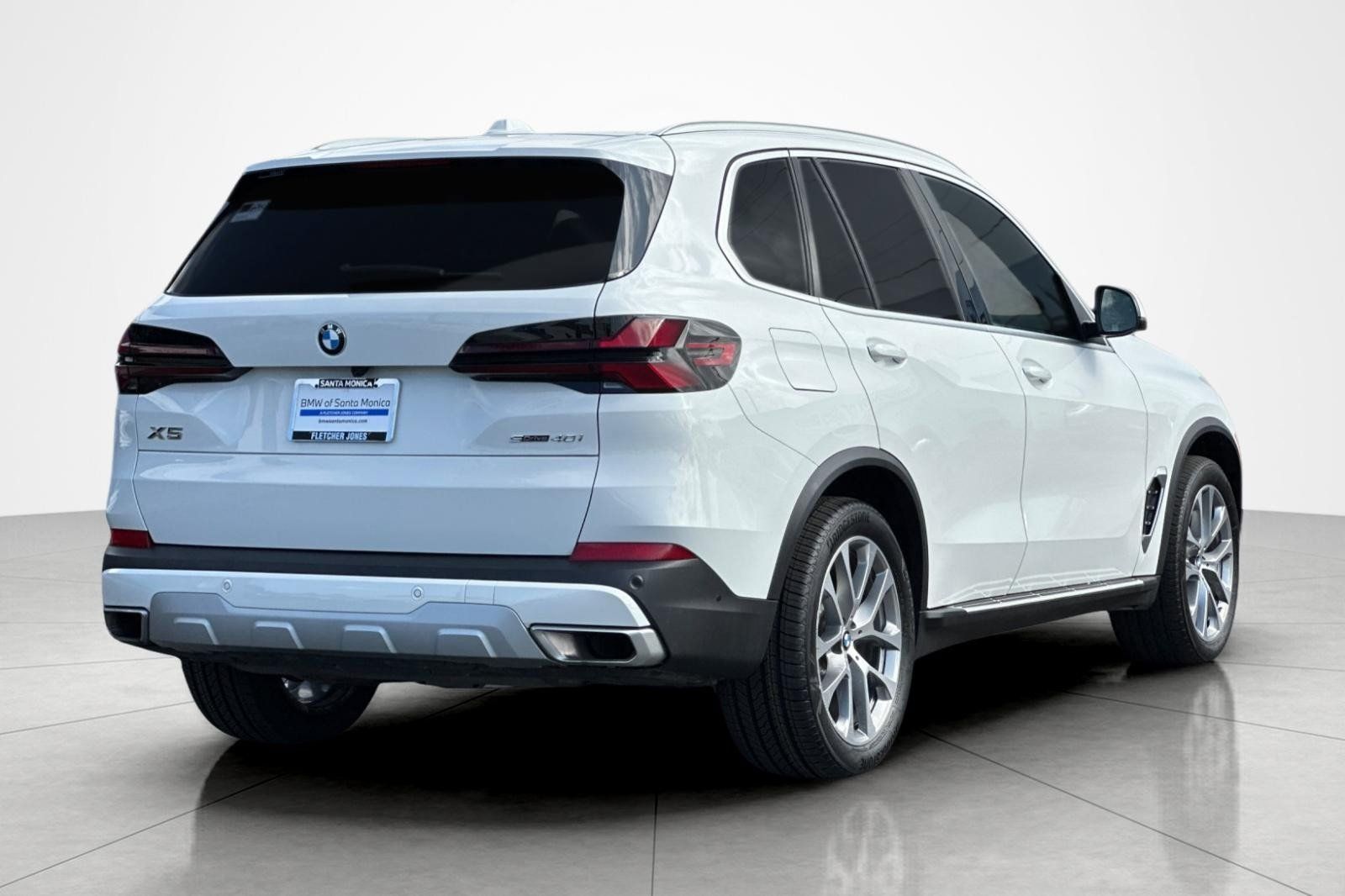 Used 2026 BMW X5 sDrive40i RWD image 5