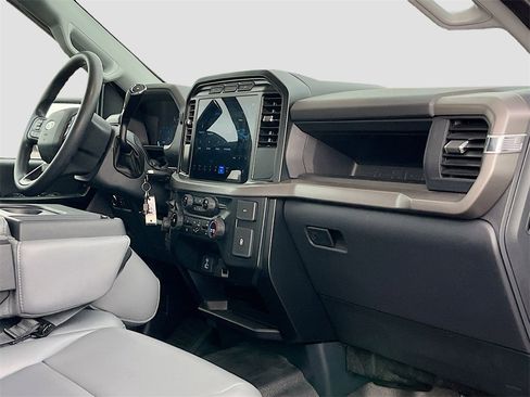 Used 2024 Ford F150 XL image 26