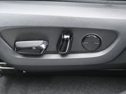 Used 2024 Lexus RX 500h F Sport image 10