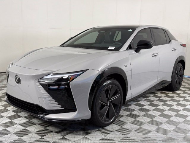 New 2026 Lexus RZ 450e AWD image 2