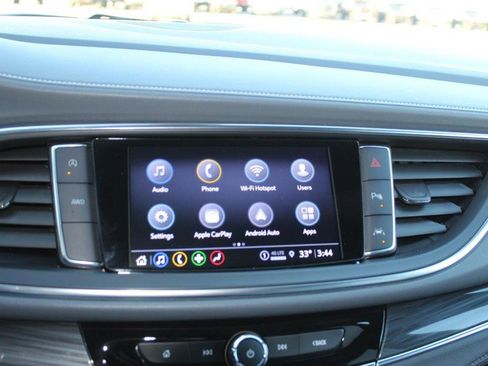 Used 2023 Buick Enclave Essence image 35