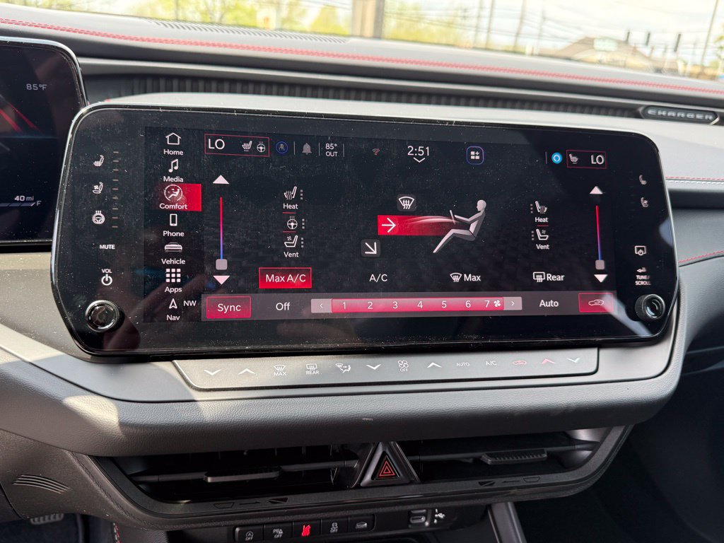 New 2026 Dodge Charger R/T AWD/4WD image 19