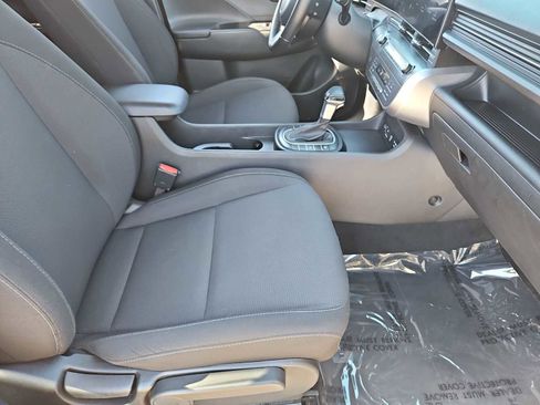 Certified 2024 Hyundai Kona SEL image 21